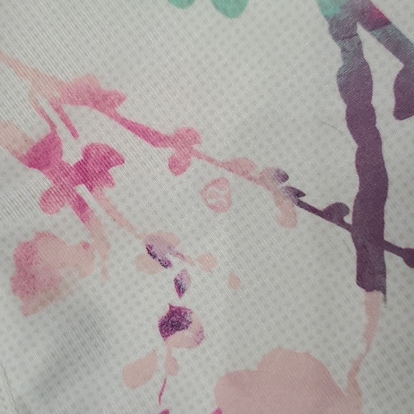 Rare BNWT lululemon blurred blossom print scoop neck tank size 4 - Picture 9 of 9